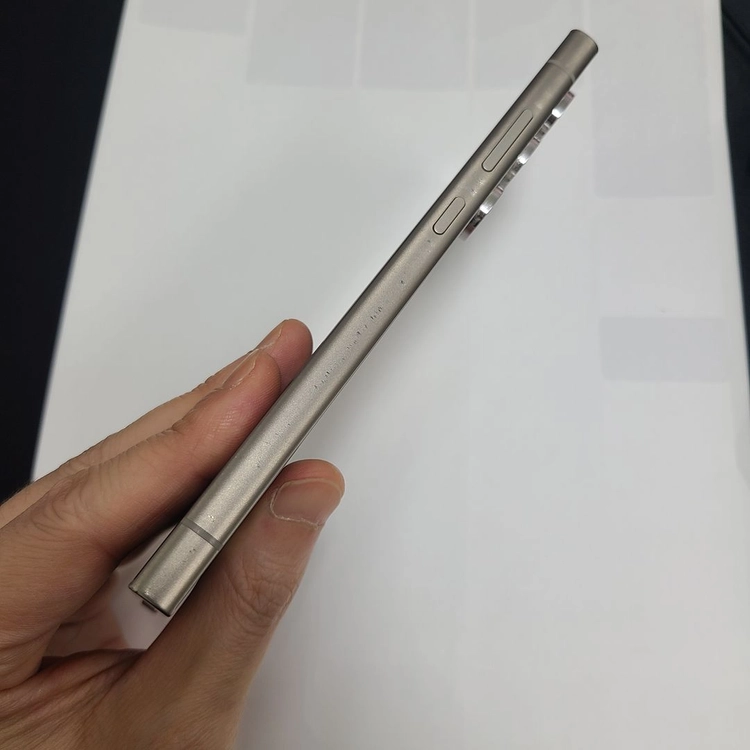 갤럭시S24울트라 256GB 그레이 KT 무잔상 중고폰 215287 이미지