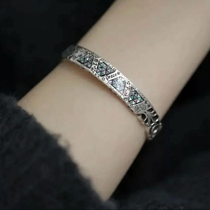 은 소재 빈티지 그래피티 오픈 팔찌 이미지