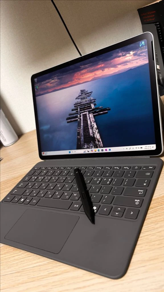 마이크로소프트 2025 서피스 프로 12인치 (16GB / 512GB) 판매 + 키보드와 Slim Pen 2 이미지