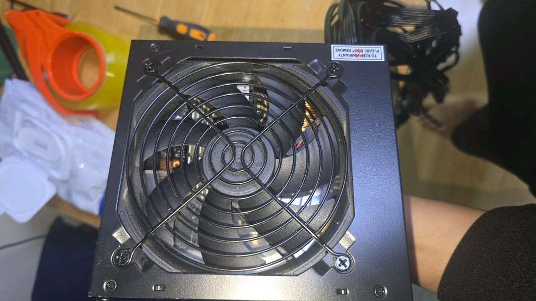 EVEREST 750W 80 PLUS STANDARD 파워 서플라이 이미지