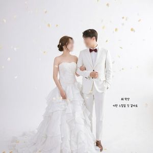 이탈리아 수입드레스 Fiorinda 티어드 러플 웨딩드레스 (셀프웨딩 야외스냅 연주회 무대복) 이미지