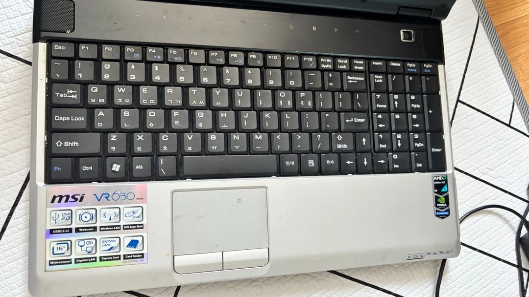 노트북 부품용Msi vr630x 배터리분실 아답터았씀 이미지