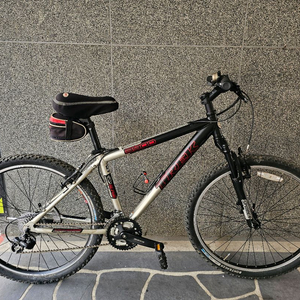 트랙 3900 MTB 자전거 / 26인치 휠 / 16인치 프레임 이미지