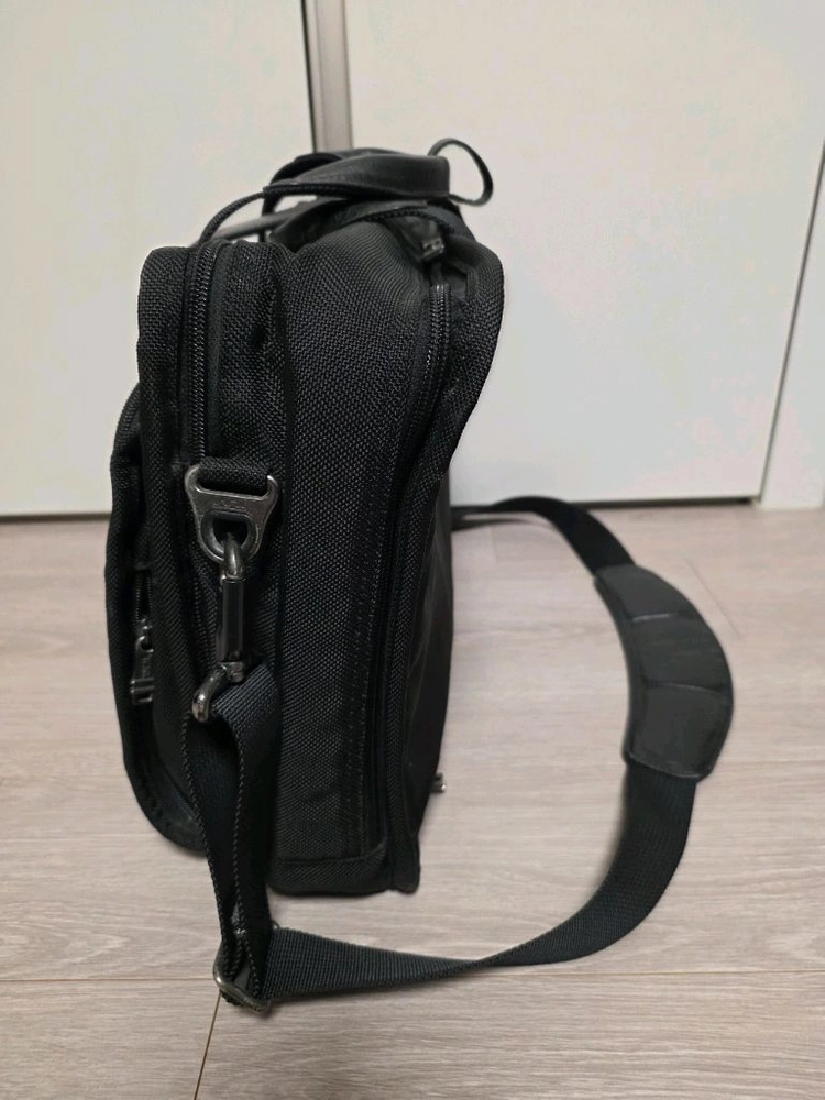 투미(TUMI) Alpha Essential Brief Laptop (품번# 26130D4) 이미지