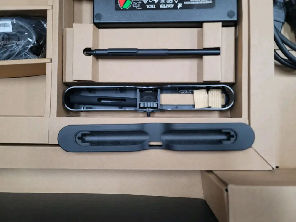 WaCom 와콤 신티크프로27 DTH-271 DTH271 플렉스 암 모바일 스튜디오 프로 16 DTH-W1620 이미지