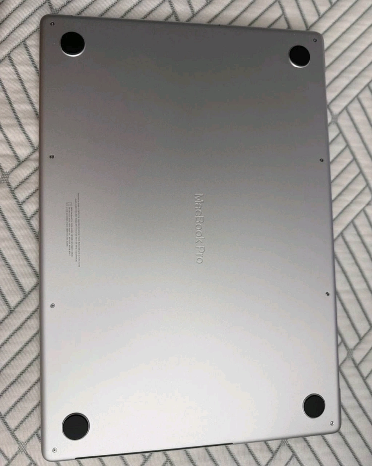 Apple MacBook Pro 16인치 M1 Pro 16GB 1TB 실버 이미지
