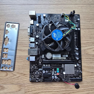 인텔9400F + CPU 쿨러 +H310메인보드 세트 이미지