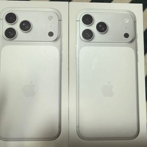 아이폰 17프로맥스 실버색상 512GB / 1TB 판매합니다 이미지