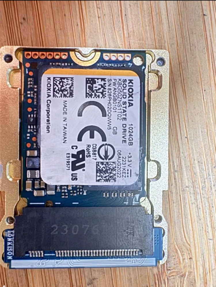 CFexpress Type B 1TB (키옥시아 SSD 신품급) + 렉사 정품 CF B 리더기 세트 이미지