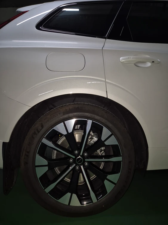 Michelin Primacy4, 255/45 R20, 타이어 4개 이미지