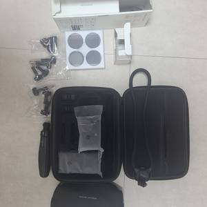 DJI 오즈모 액션 6 어드벤처 콤보 리퍼완료 케어 2년 + 각종 악세서리류 판매합니다 (내용참조) 이미지
