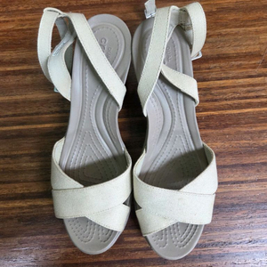 크록스 웨지힐 샌들 w8 250 이미지