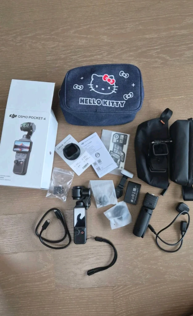 DJI 오즈모 포켓4 크리에이터 콤보 이미지