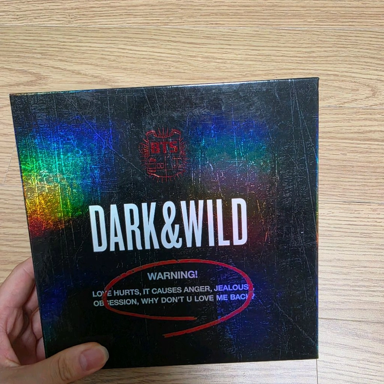 방탄소년단 DARK&WILD 앨범(포카있음) 이미지