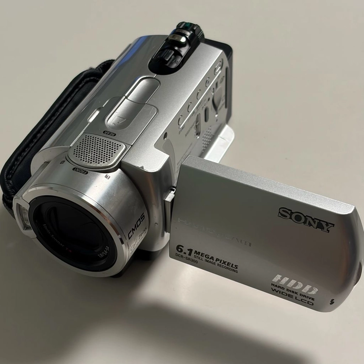 희귀)소니 Sony DCR-SR300 실버 빈티지 캠코더 이미지