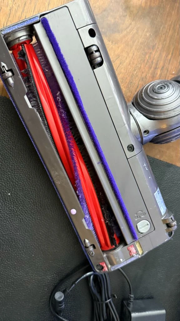 dyson V6 다이슨 무선 청소기 6만원 이미지