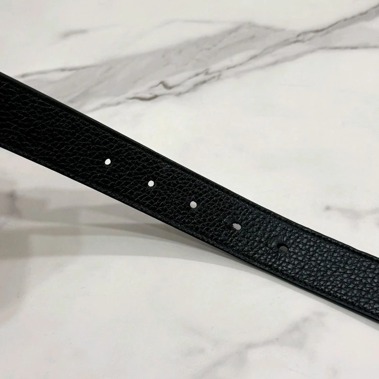 셀린느 그레인 카프스킨 라지 30mm 트리옹프 벨트 블랙 90 이미지