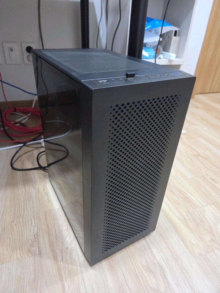 [완본체] 라이젠 7500F + RX 7600 8G 게이밍 컴퓨터 판매합니다 (보증 넉넉함) 이미지