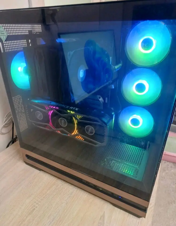 게이밍PC 본체 컴퓨터 라이젠 5800X 32G RTX3070Ti 수직장착 이미지