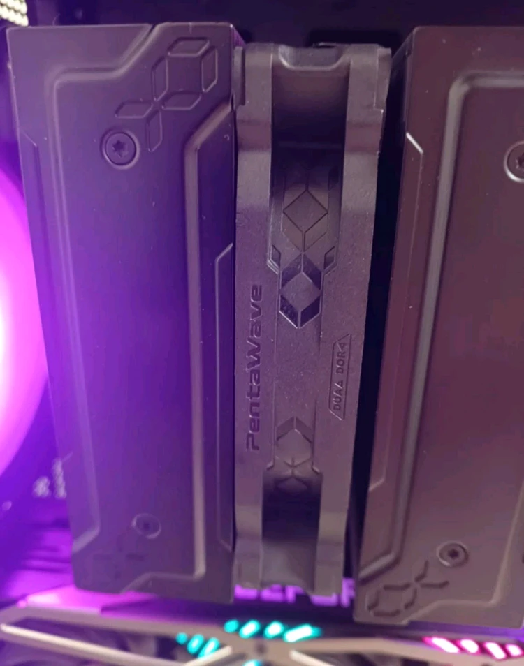 게이밍PC 본체 컴퓨터 라이젠 5800X 32G RTX3070Ti 수직장착 이미지