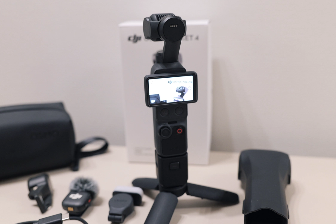 DJI 오즈모 포켓4 크리에이터콤보 이미지