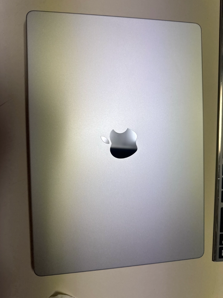 M3 맥북프로 14인치 8GB 512 GB , 83싸이클 이미지