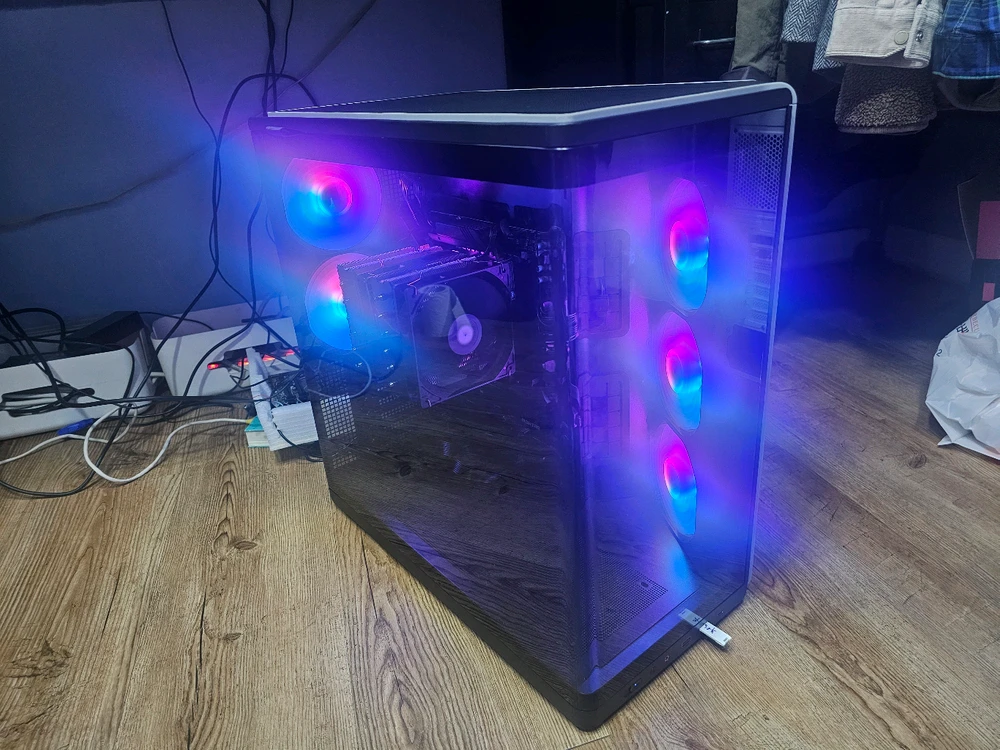라이젠 7800X3D 조립컴퓨터 판매 - 안심되는 중고거래