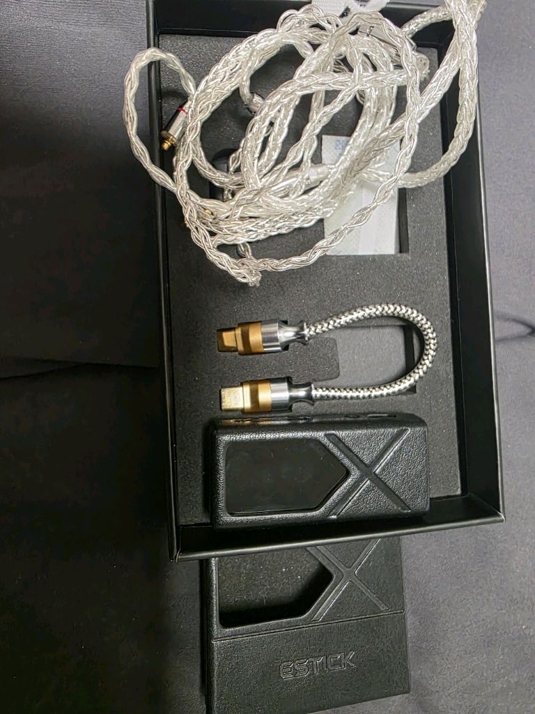 KA17 + TC07S + mmcx 4.4mm xhins일괄 팝니다 이미지