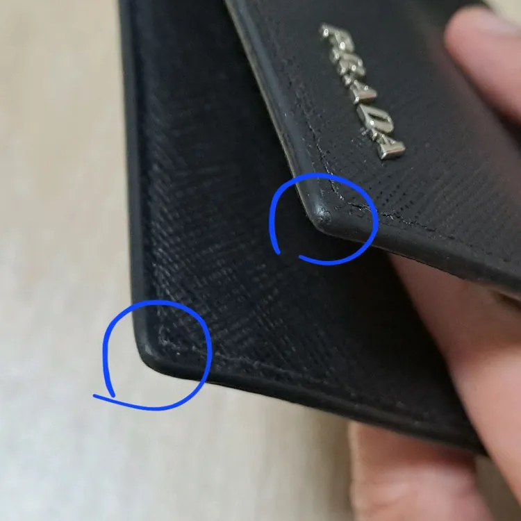 [100%/정품] 프라다 사피아노 남성 반지갑 블랙 오프화이트, 프라다지갑,프라다반지갑 이미지