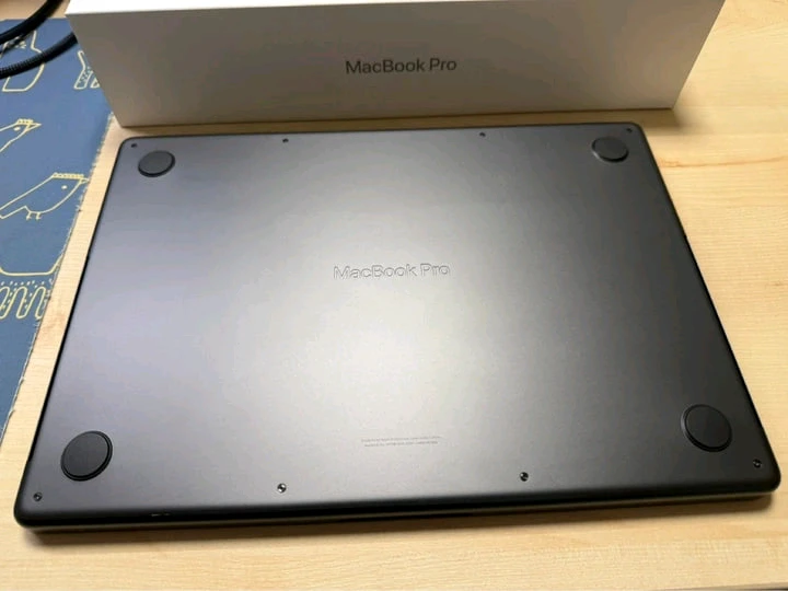 맥북프로 14인치 M3 Pro 18GB 512GB 스페이스그레이 이미지