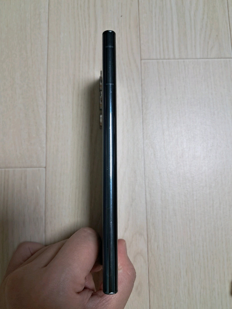 갤럭시 S22 울트라 이미지