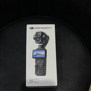 [미개봉] DJI 오즈모포켓4P 스탠다드 콤보 새제품 팝니다 이미지