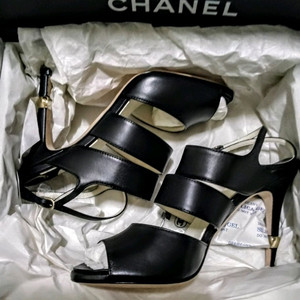 Chanel Sheepskin Sandal 정품 하이힐 이미지