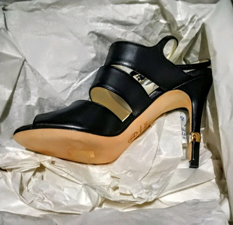 Chanel Sheepskin Sandal 정품 하이힐 이미지