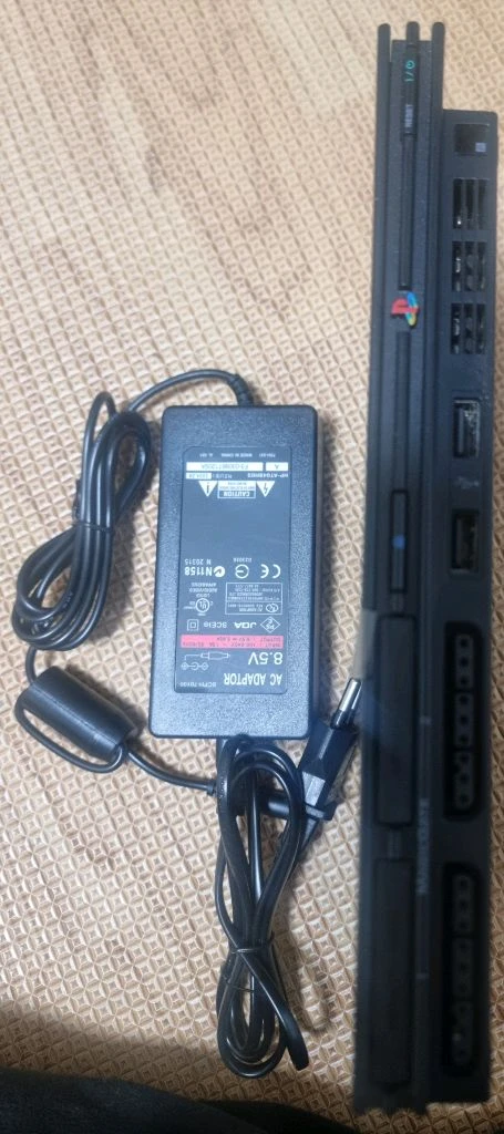 플스2 PS2 7만번 슬림 모델(게임패드 제외) 이미지