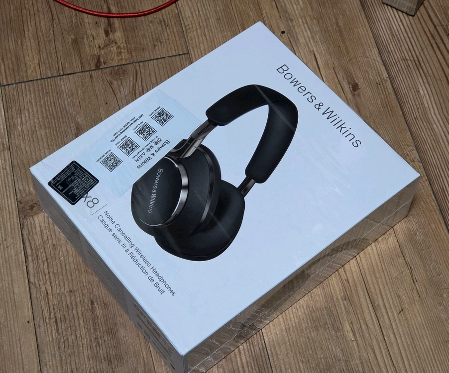 Bowers & Wilkins PX8 무선 헤드폰 민트급 + BT-W6 블투 동글 이미지