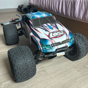 Losi LST XXL2 6S 브러시리스 풀세트 (배터리3개+충전기) 이미지