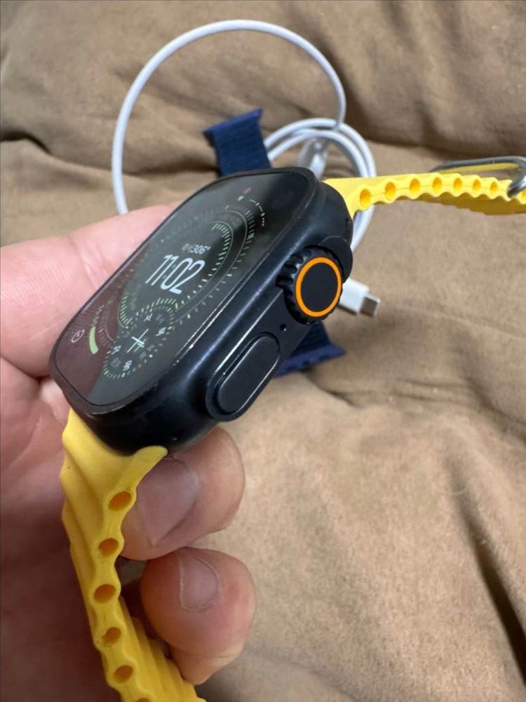 애플워치 울트라2 블랙티타늄 49mm 배터리좋음 이미지