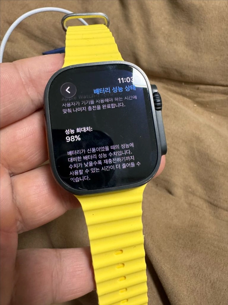 애플워치 울트라2 블랙티타늄 49mm 배터리좋음 이미지