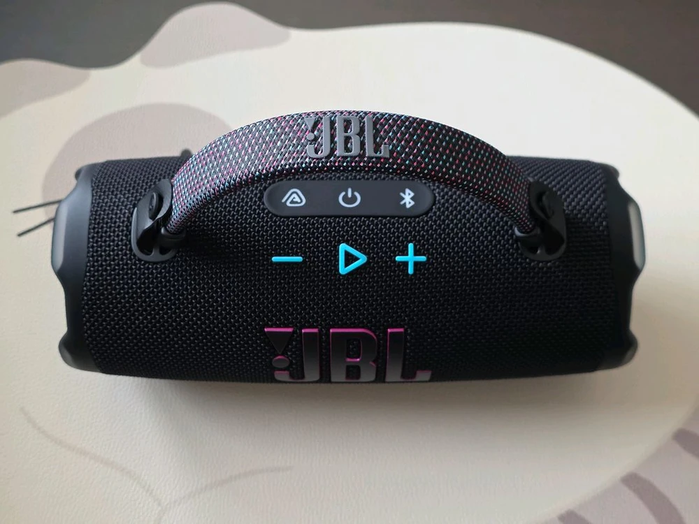 JBL charge 6(차지 6) 블루투스 스피커 판매합니다 이미지
