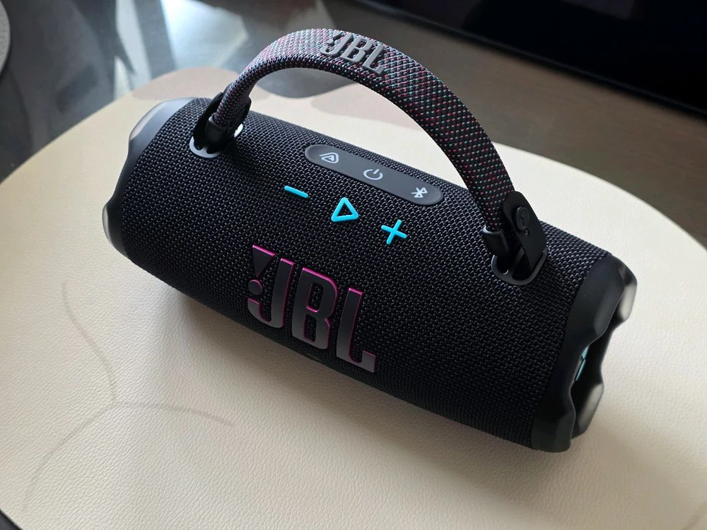 JBL charge 6(차지 6) 블루투스 스피커 판매합니다 이미지