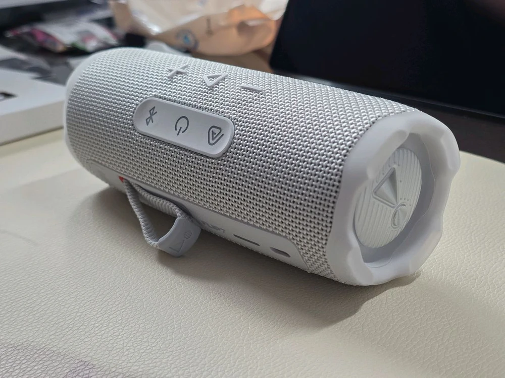 JBL flip 7(플립 7) 블루투스 스피커 판매합니다 이미지
