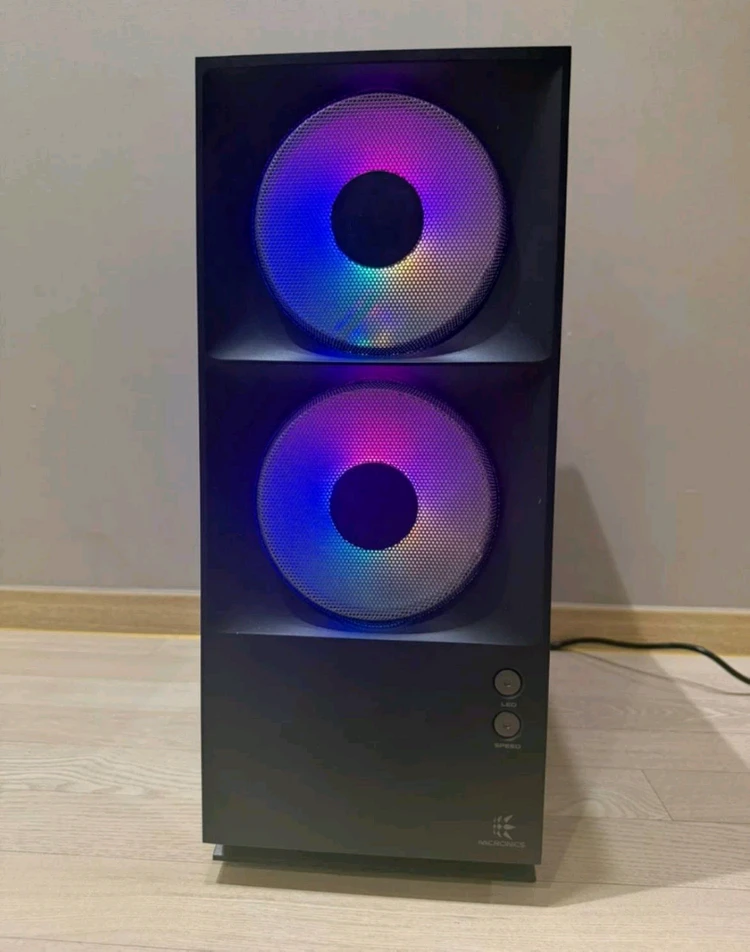 i7-13700F RTX 4070 고사양 게이밍PC 본체 이미지