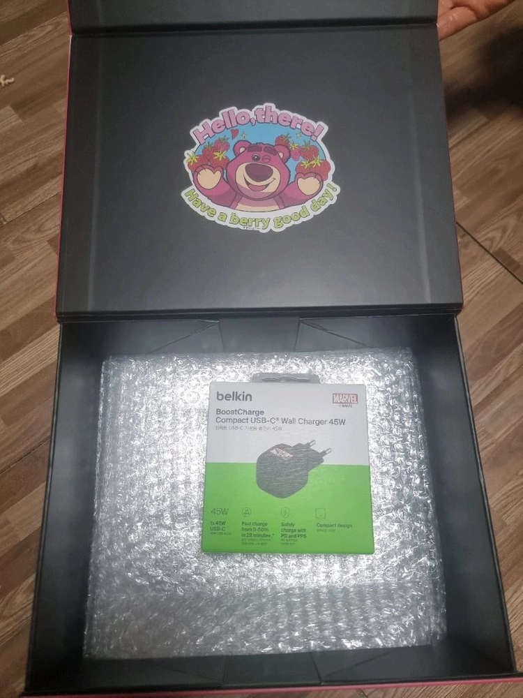 벨킨 45W USB-C타입 어댑터 파라요(마블콜라보) 이미지