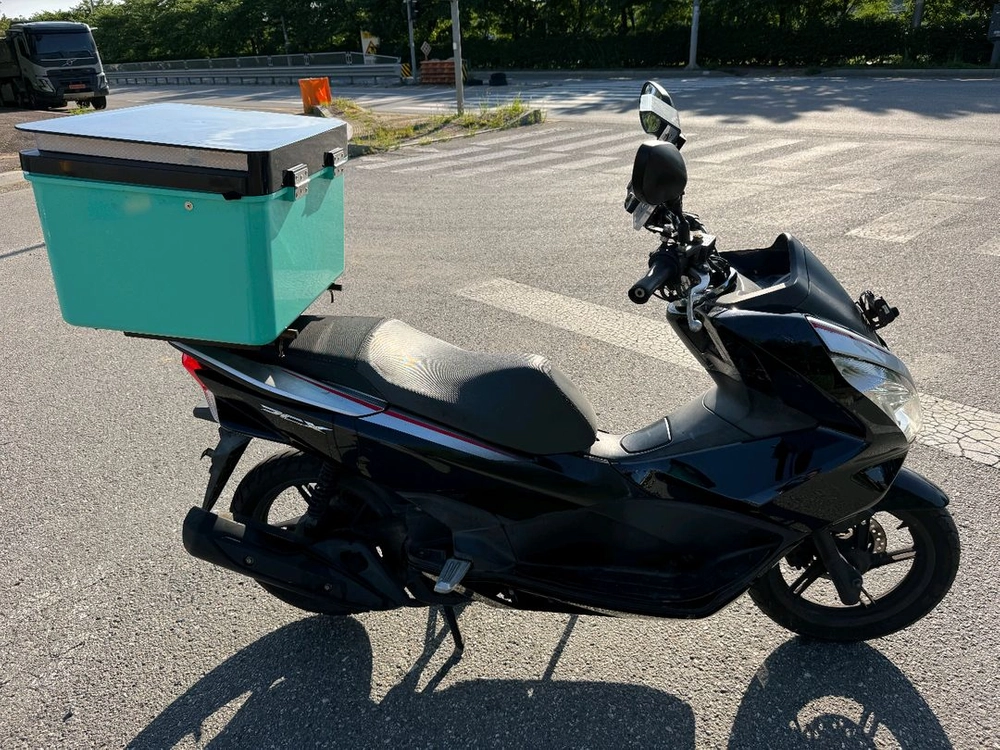 혼다 pcx125 18년 블박튜닝 판매합니다 이미지