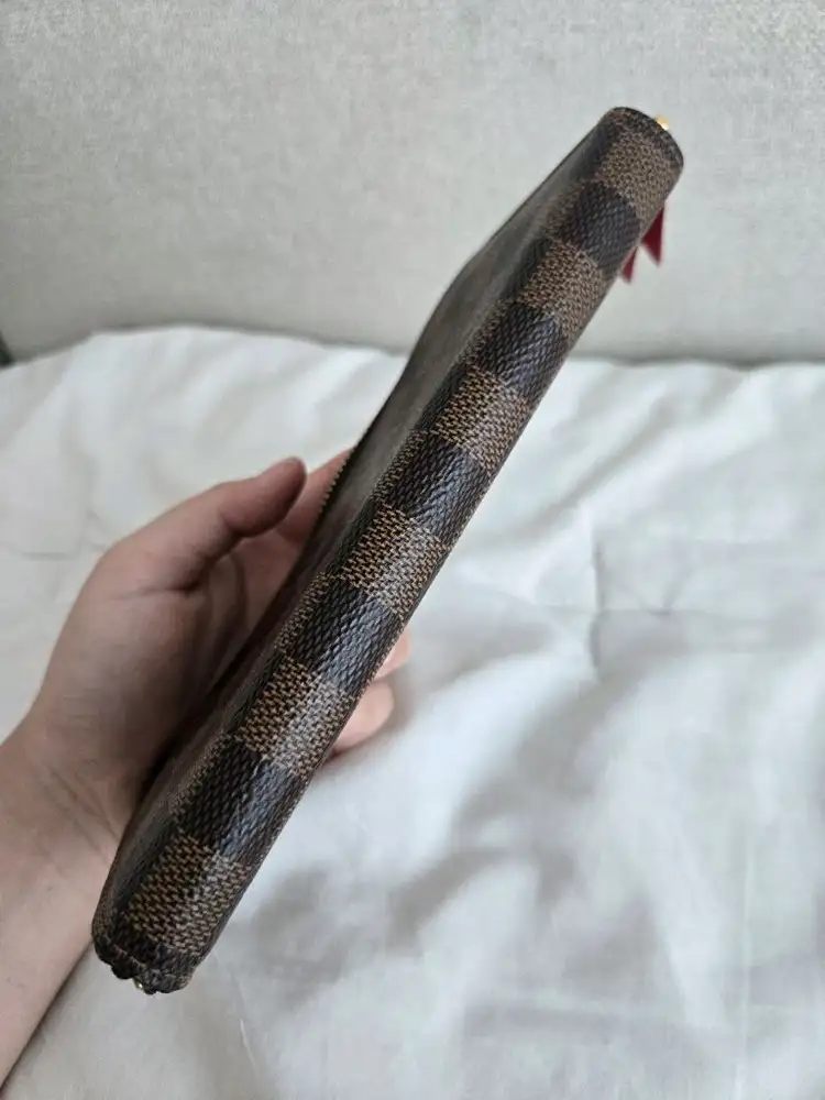 루이비통 다미에 지퍼 장지갑 이미지