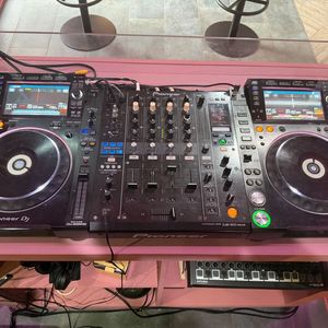 Pioneer DJ CDJ-2000NXS2 DJM-900NXS2 믹서 세트 이미지