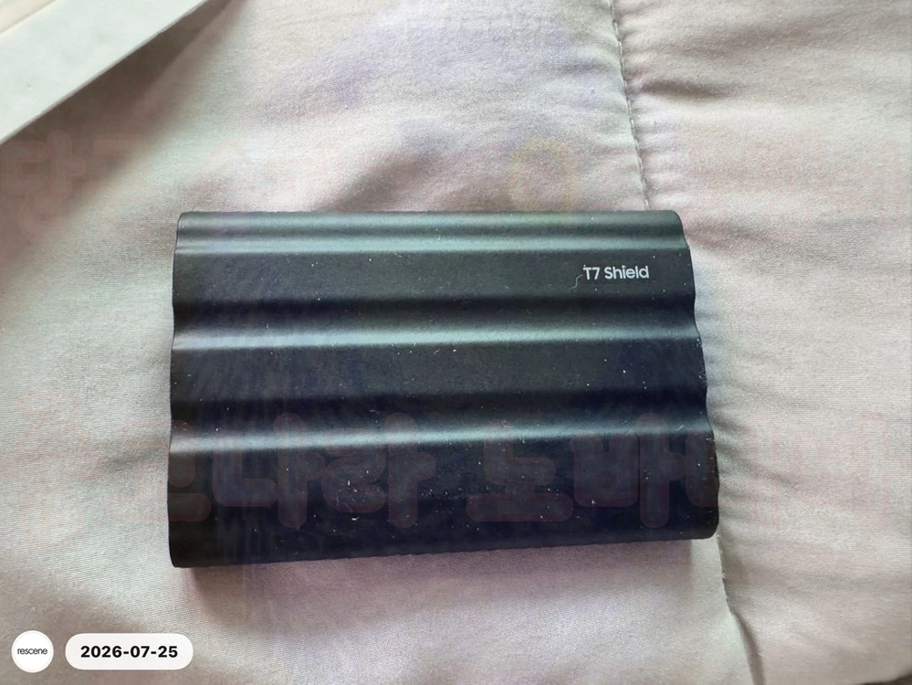 삼성 SSD 외장하드 T7 shield 1TB 이미지