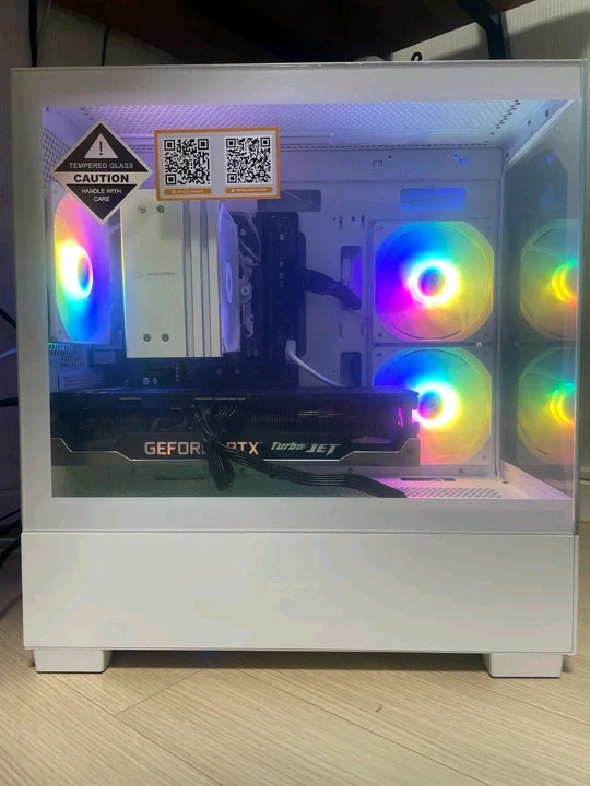 라이젠7 5700x rtx3070 고사양 컴퓨터 이미지