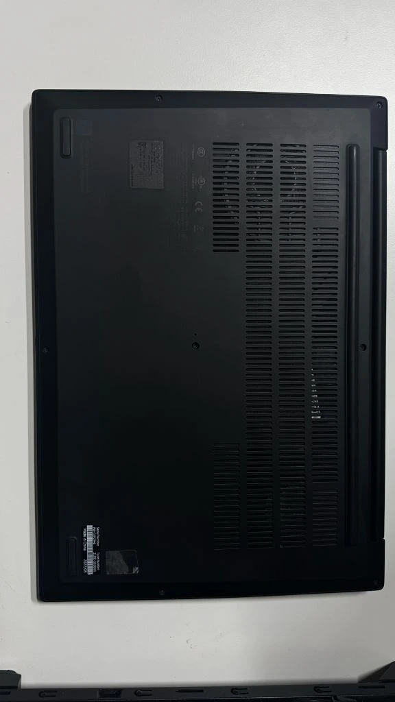 Lenovo ThinkPad X1 Extreme Gen 5 고성능 워크스테이션 이미지